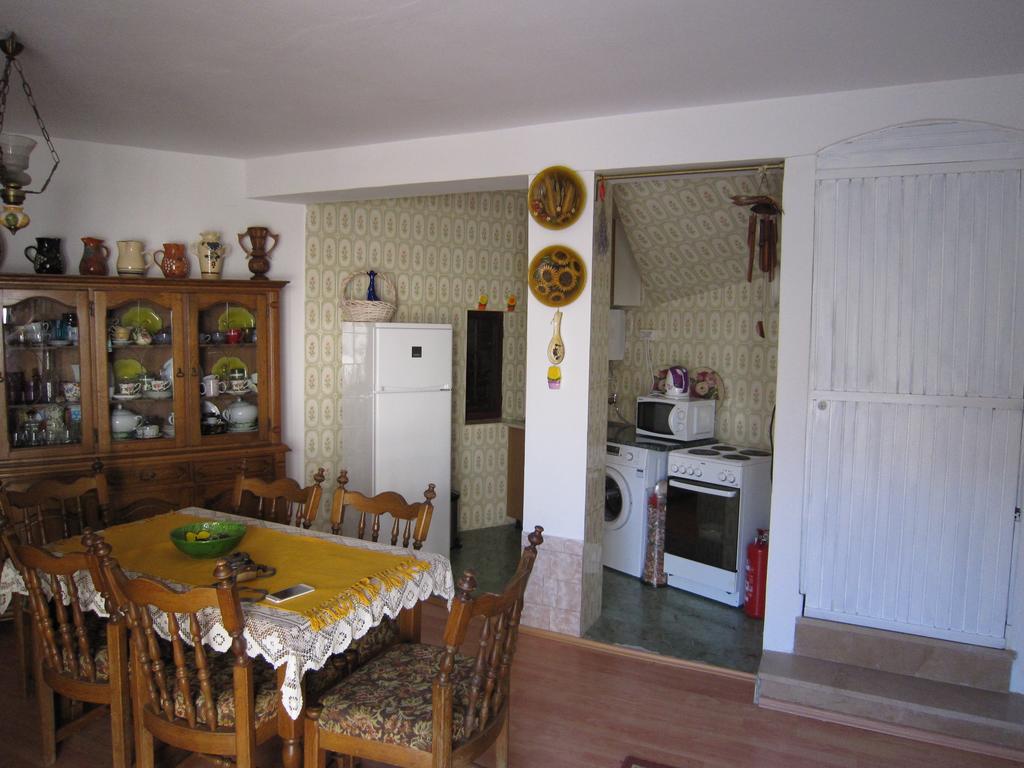 Holiday Home Mona Igrane Kamer foto